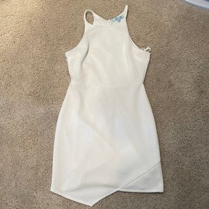 White she + sky dress size small